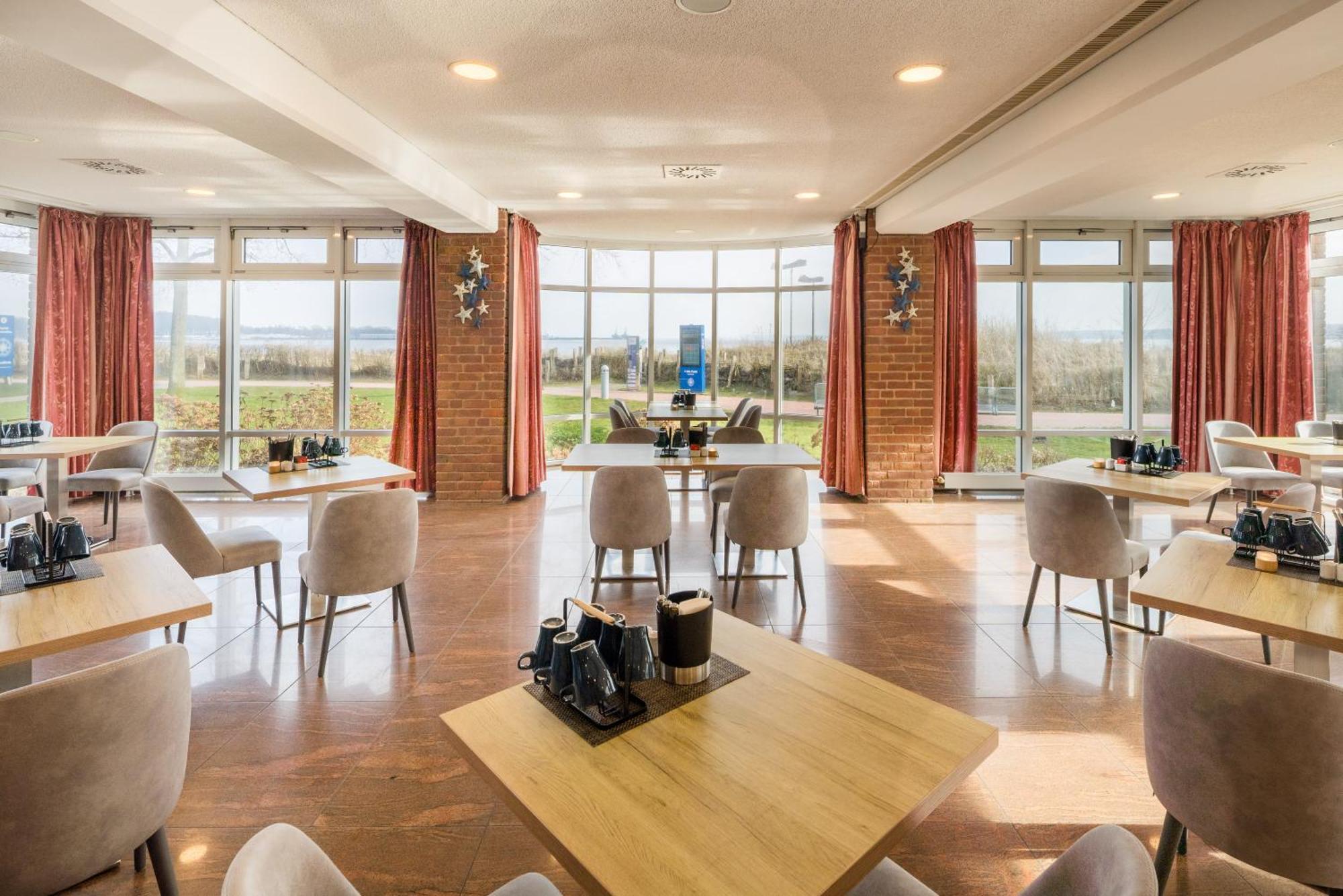 Stadthotel Eckernfoerde Ngoại thất bức ảnh